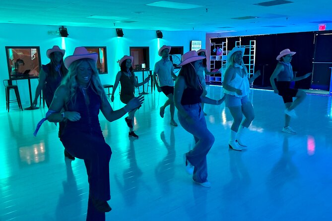 Beginner's Line Dancing Class with Instructor in Nashville - What to Bring (and What to Skip) for a Smooth First Lesson