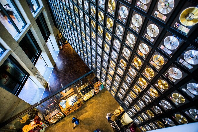 Country Music Hall of Fame Admission with Audio Guide - Nashville Logistics: Parking, Getting There, and Nearby Stops