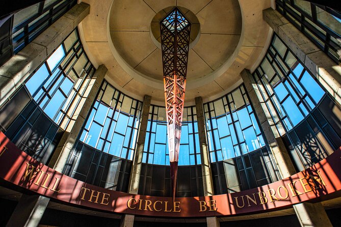 Country Music Hall of Fame and Museum Admission - Catch performances and films without turning your day into chaos