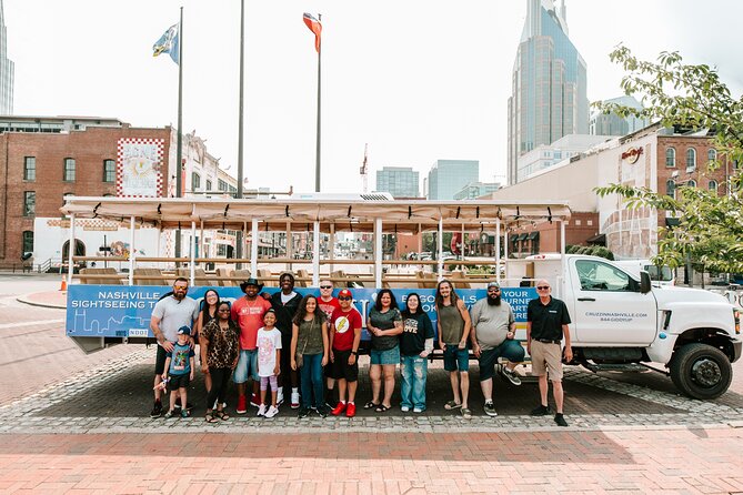 Cruzzin' Nashville Narrated Sightseeing Tour by Open-Air Vehicle - Live Narration: The Difference Between Facts and a Feel