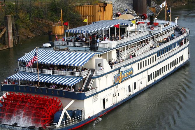 General Jackson Showboat Lunch or Dinner Cruise in Nashville - Lunch vs dinner timing: choosing the better ride