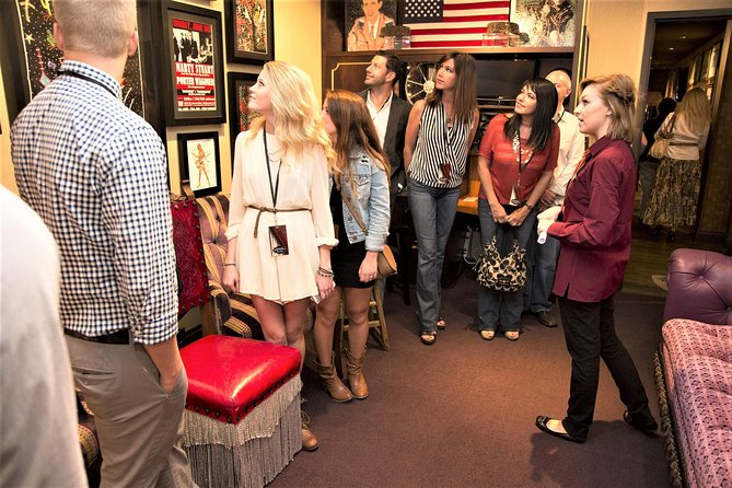 Grand Ole Opry Admission with Post-Show Backstage Tour - The 18 themed dressing rooms: a behind-the-scenes story in real space