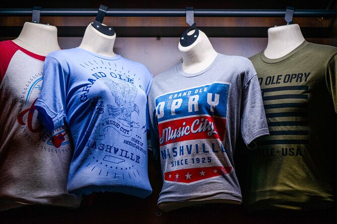 Grand Ole Opry House Guided Backstage Tour in Nashville - Guides set the tone: what to expect from the narration