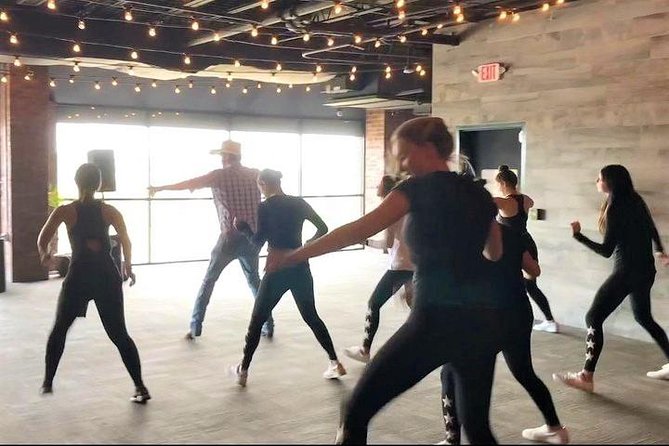 Instructor-Led Line Dancing Class with Souvenir Video - Nashville Line Dancing From 207 Broadway: The Real Setup