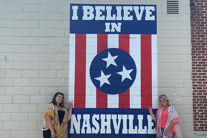 Murals & Mimosas Tour - Stop 1: Downtown Nashville and the way the tour builds momentum