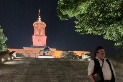 "Murder in Music City" Night-Time Ghost Walking Tour of Nashville - Where You Start at 9:00pm (and How to Not Get Lost)