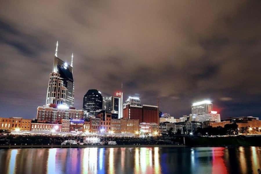 Nashville: 2-hour Trolley Sightseeing Tour by Night - Why the night trolley is a smart way to see Nashville