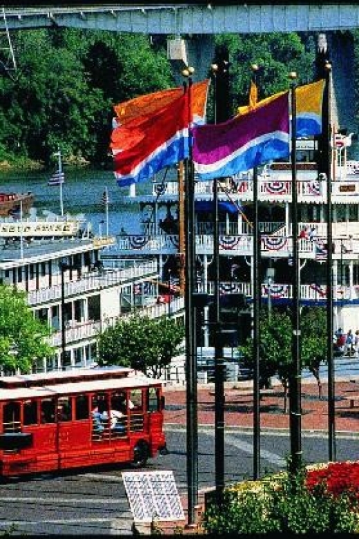 Nashville: General Jackson Showboat Dinner Cruise - Key things to know before you go