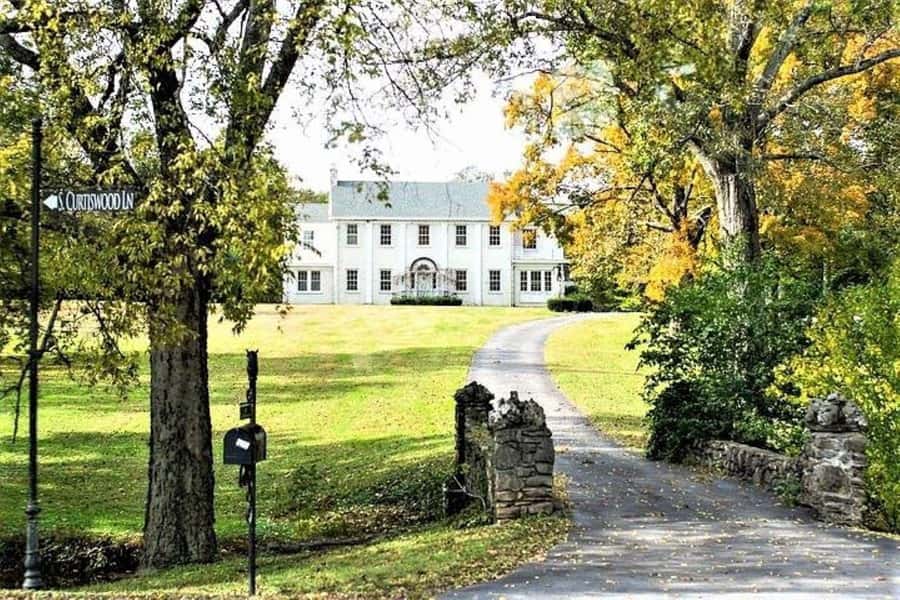 Nashville: Homes of the Stars Narrated Bus Tour - Nashville Celebrity Homes by Bus: Why This Tour Is Worth Your Time