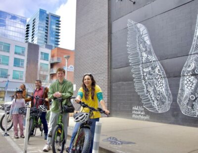 Nashville: Immersive E-Bike Tour of Music City's History - Helmet audio, open-ear listening, and why it works on an e-bike