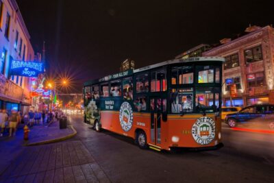 Nashville: Music City Nighttime Trolley Tour - Live performer-guide singing: the real reason this tour works