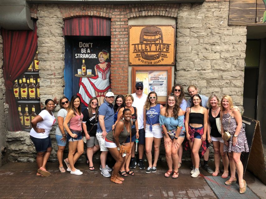 Nashville: The Ville All-Inclusive Pub Crawl - The pace and vibe: what the 2 hours feels like