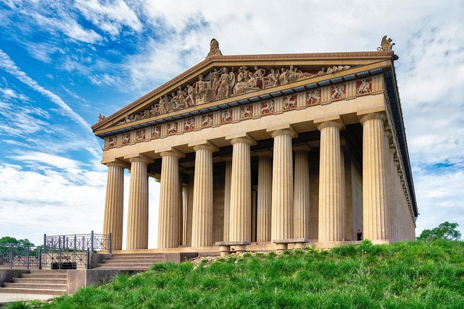 Nashville VIP Style Private Tour with Local Singer-Songwriter - Music Row: The Studios, the Lore, and Fast Photo Pops