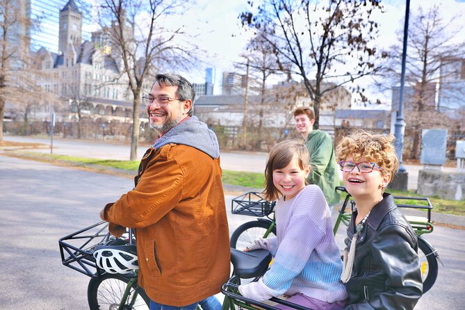 Nashville's Historic Electric Bike Tour - The Purple Hue Honky-Tonk and the Opry Stage Connection