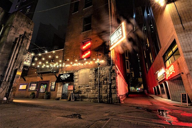Nightmare Notes & Hauntings of Music City Nashville Ghost Tour - Guide Delivery: The Difference Between Scary and Bored