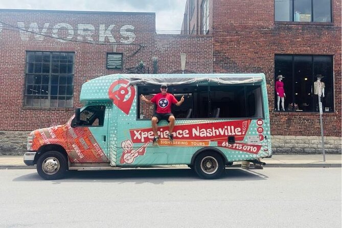 Open-Air Minibus Sightseeing Tour of Nashville - How the small-group format changes your experience