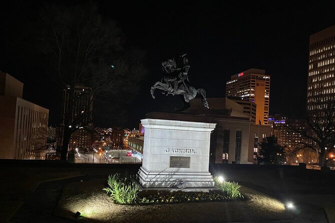 Seeking Spirits Haunted Night-Time Pub Crawl in Nashville - Stop 3: Ernest Tubb Record Shop and the Civil War hospital thread