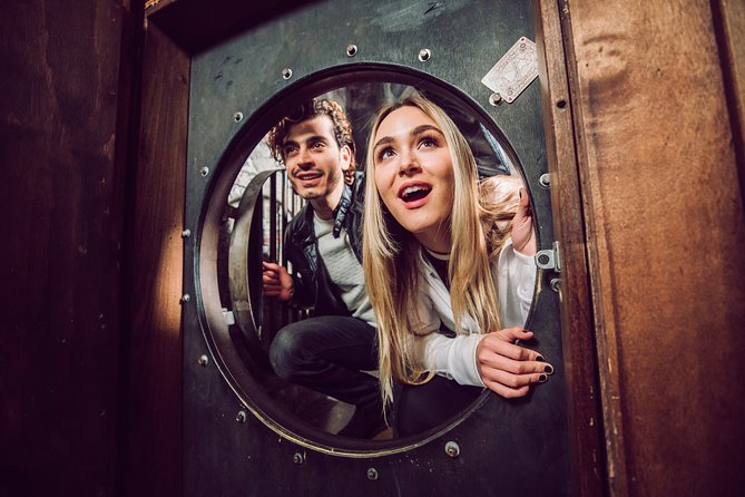 The Escape Game Nashville Berry Hill - Where You Check In at 510 E Iris Dr and How the Session Runs