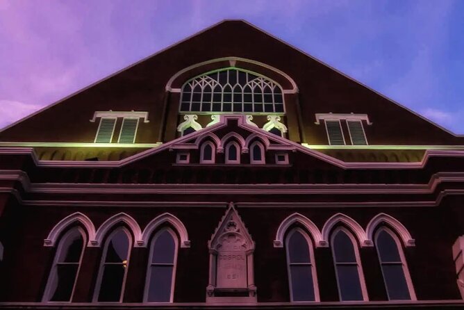The Ghosts of Nashville Night-Time Walking Tour - Stop 1: Tennessee State Capitol and Civil War haunting vibes